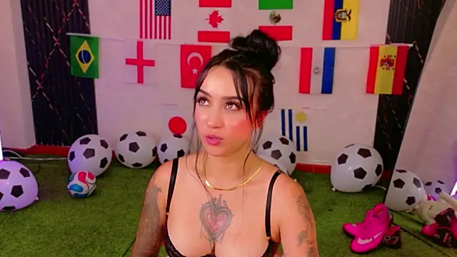EmmyEvans1 élő XXX-chatje