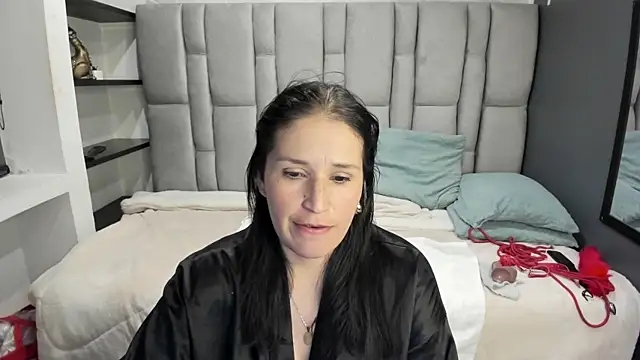 Chat +18 de Barbara_fox__ ao vivo
