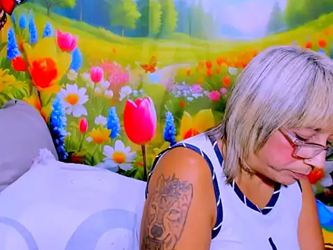 indianroxy Live XXX Chat