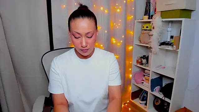 FieryHeartのライブXXXチャット
