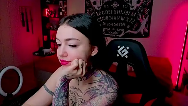 Chat XXX en directo de Magic_Allie