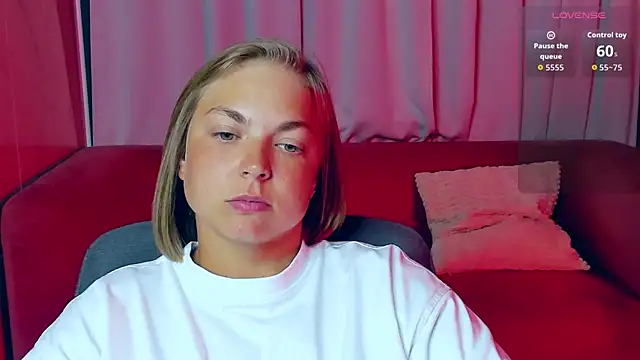 TataArdent Adlı Modelin Canlı XXX Sohbeti