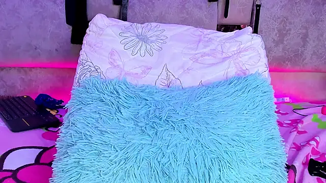 دردشة Natasha-Adams الجنسية المباشرة