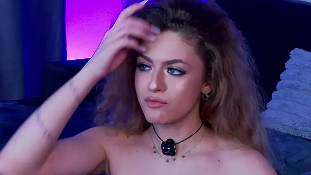 AnneMaryie's Live XXX Chat