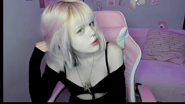 VelvetAlice XXX чат на живо