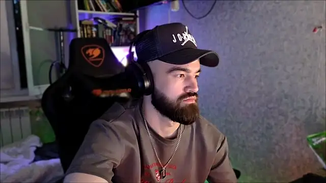 Онлайн чат XXX _Serious_Man