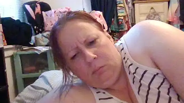 starlight1983's Live XXX Chat
