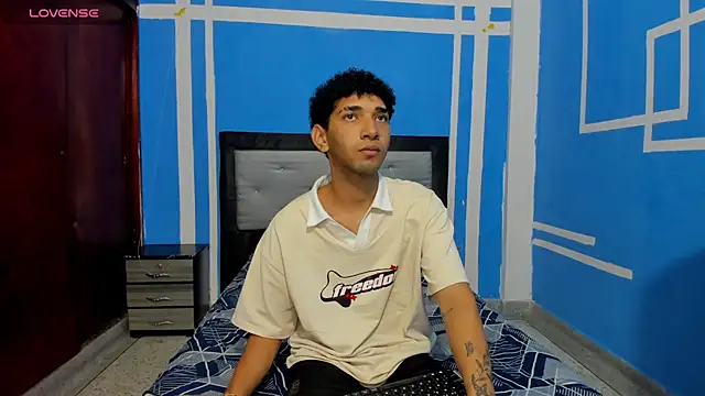 efrain_boy Live XXX-Chat