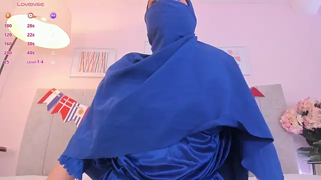 צ'אט XXX בשידור חי של fatiima_