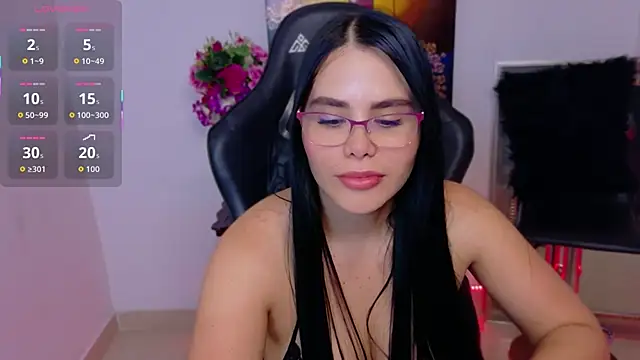 lararoberts_ – Naživo XXX chat
