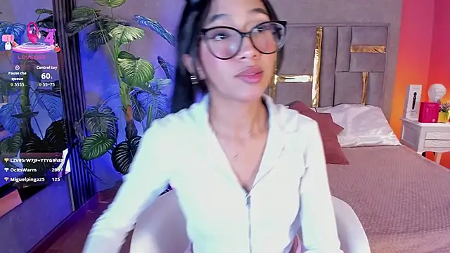 دردشة Tyla_Ks الجنسية المباشرة