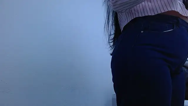 isabel_24_gil: онлайн-секс-чат