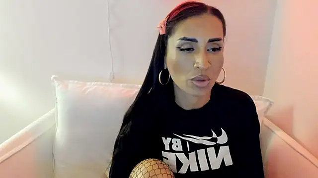 ExotiqueFlower's Live XXX Chat