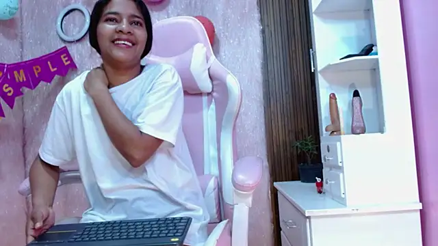 แชท XXX สดของ _QueenMarilyn