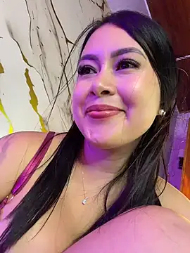 Chat +18 de CristalLeyner ao vivo
