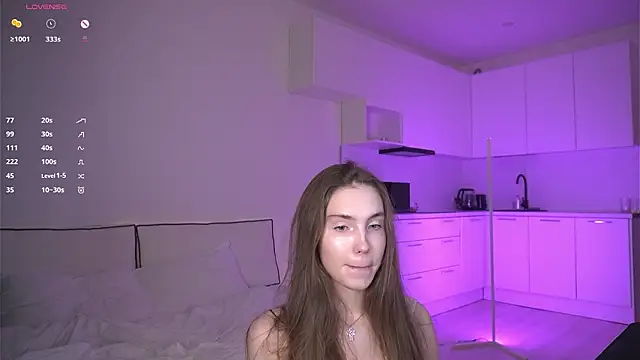 koolaidandfrozenpizza Adlı Modelin Canlı XXX Sohbeti