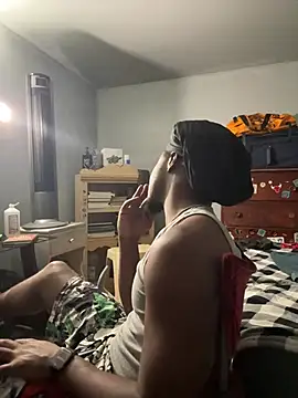 MIGHTYDEMONXXX Live XXX-chat