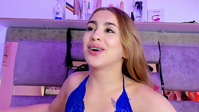 Natasha-Adams Live XXX-Chat