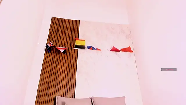 XXX chat uživo modela Mistt_Mia