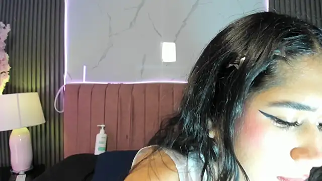 Hanna_Thorne – Live XXX-chat