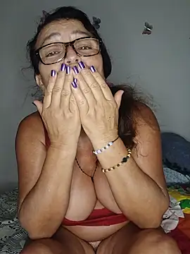 mamilola Chat XXX in diretta