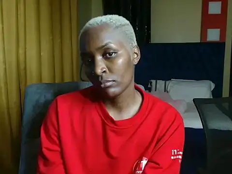 Chat XXX en directo de prettyshakimm