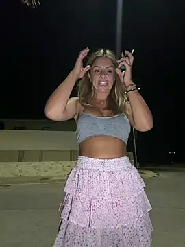 SophieVJ Live XXX-Chat