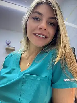 alicee16 Live XXX-chat