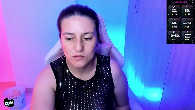 Saskyaa Chat XXX in diretta