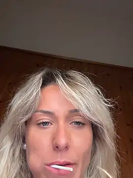 petrouchkaaa_ Live XXX-chat