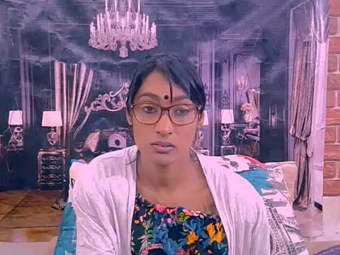 Chat XXX en directo de IndianRebel4u2Luv