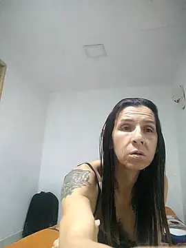 Chat XXX ao vivo de Cameron_puppy