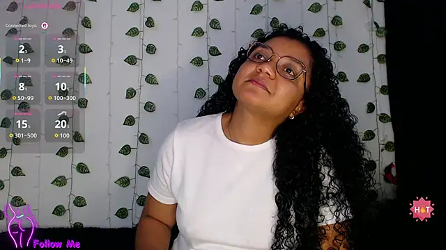 Chat +18 de victtoria_cane63 ao vivo