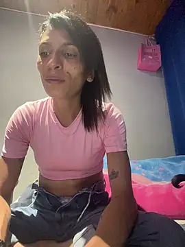 ImCrazzy's Live XXX Chat