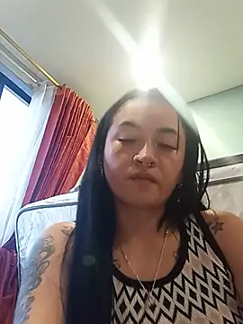 Chatroom XXX en direct de kimberly_peter