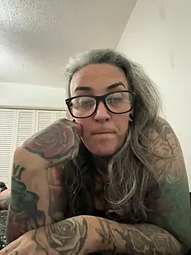 Chatroom XXX en direct de inkdmagz