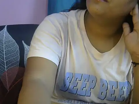 Chat XXX en directo de QUEEN-OF-QUEEN