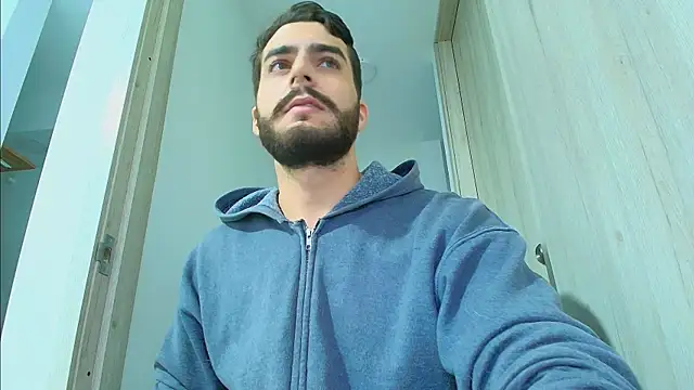 دردشة thomas_gun الجنسية المباشرة