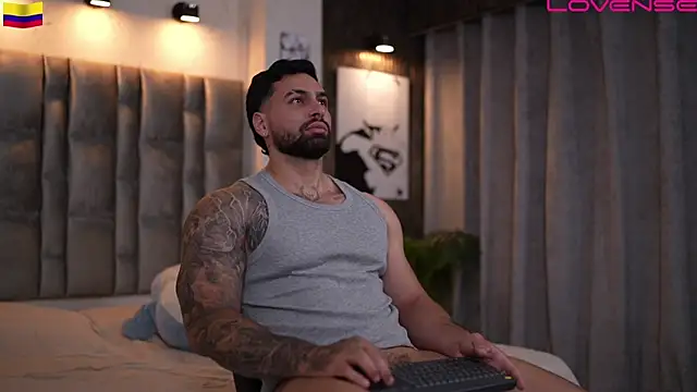 john_king29 live XXX chat