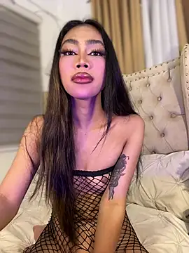 Innocent_yanixx69's Live XXX Chat