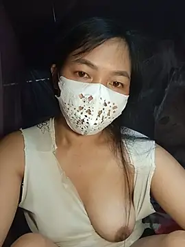 Hiha-nn লাইভ XXX চ্যাট