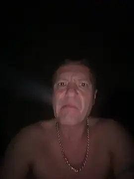 Chat +18 de andzejsd ao vivo