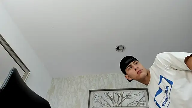 Živý XXX chat Lander_Cruz