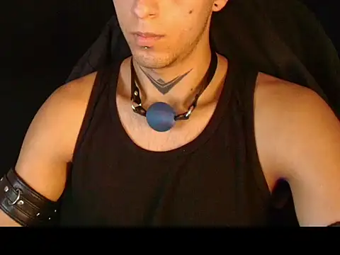 dark_men1 Live XXX-Chat