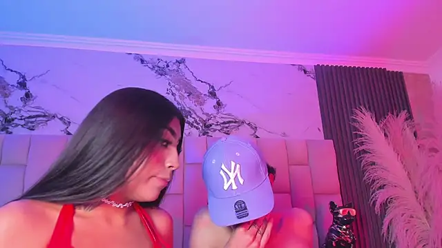 Chat XXX ao vivo de candyandmarilyn