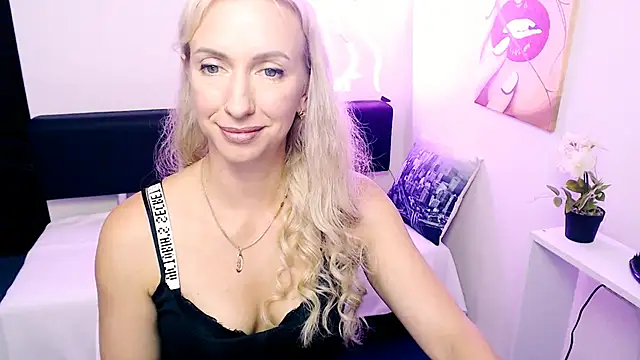 Živý XXX chat Cute_Smile_Shy