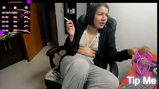 peanut_tangerine's Live XXX Chat