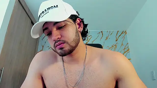ElianKeiser's Live XXX Chat