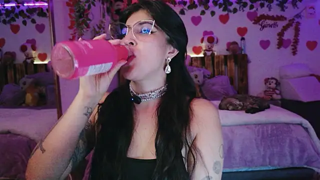 Chatroom XXX en direct de AzaharJaan