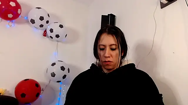 Chat +18 de HeyAmaraa ao vivo